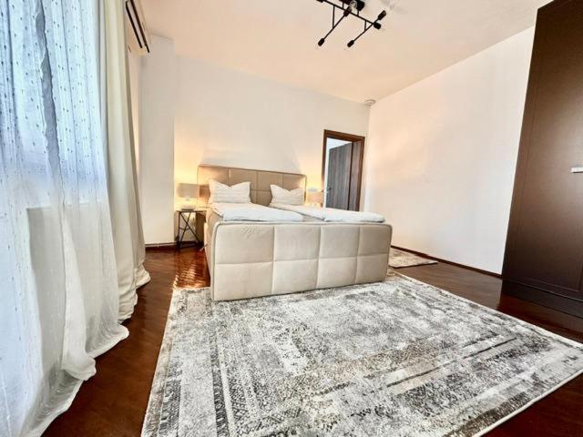 House Pica Apartment คลูจ-นาโปกา ภายนอก รูปภาพ