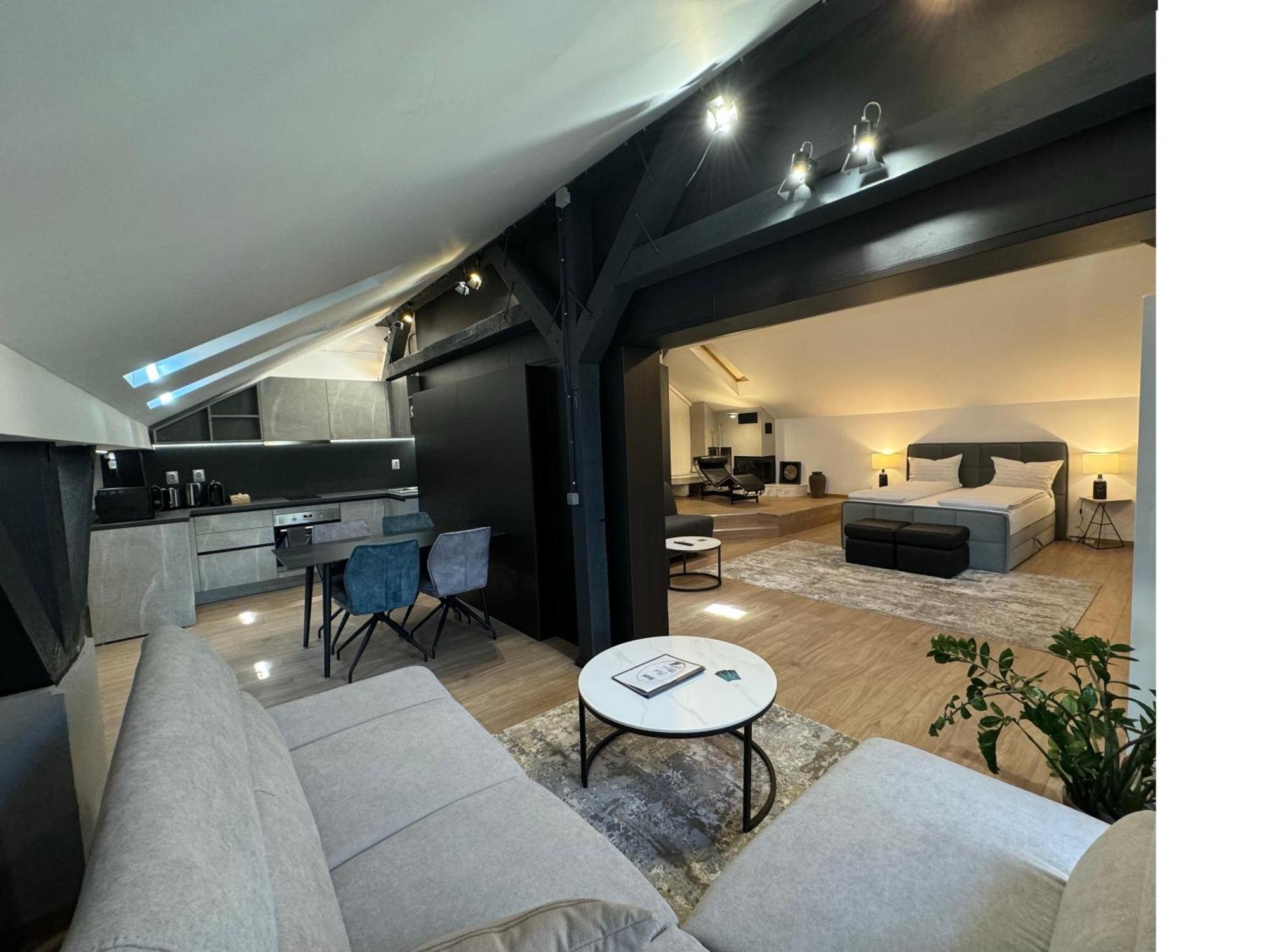 House Pica Apartment คลูจ-นาโปกา ภายนอก รูปภาพ